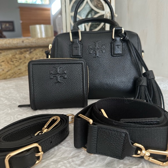 Tory Burch Handbags - New Tory Burch Thea satchel/crossbody & matching Thea wallet